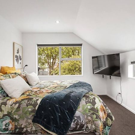 Appartement Convenient Urban Townhouse 2 Carparks Available à Christchurch Extérieur photo